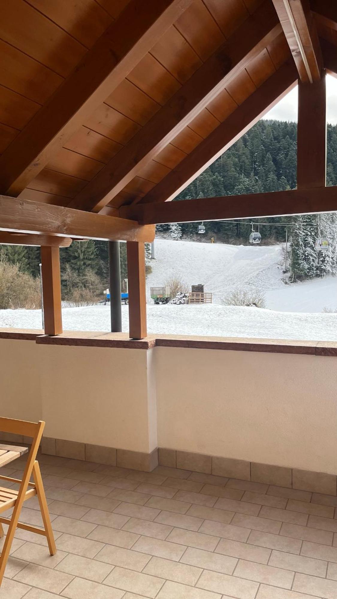 Апартаменты Attico In Legno Ad Андало Экстерьер фото