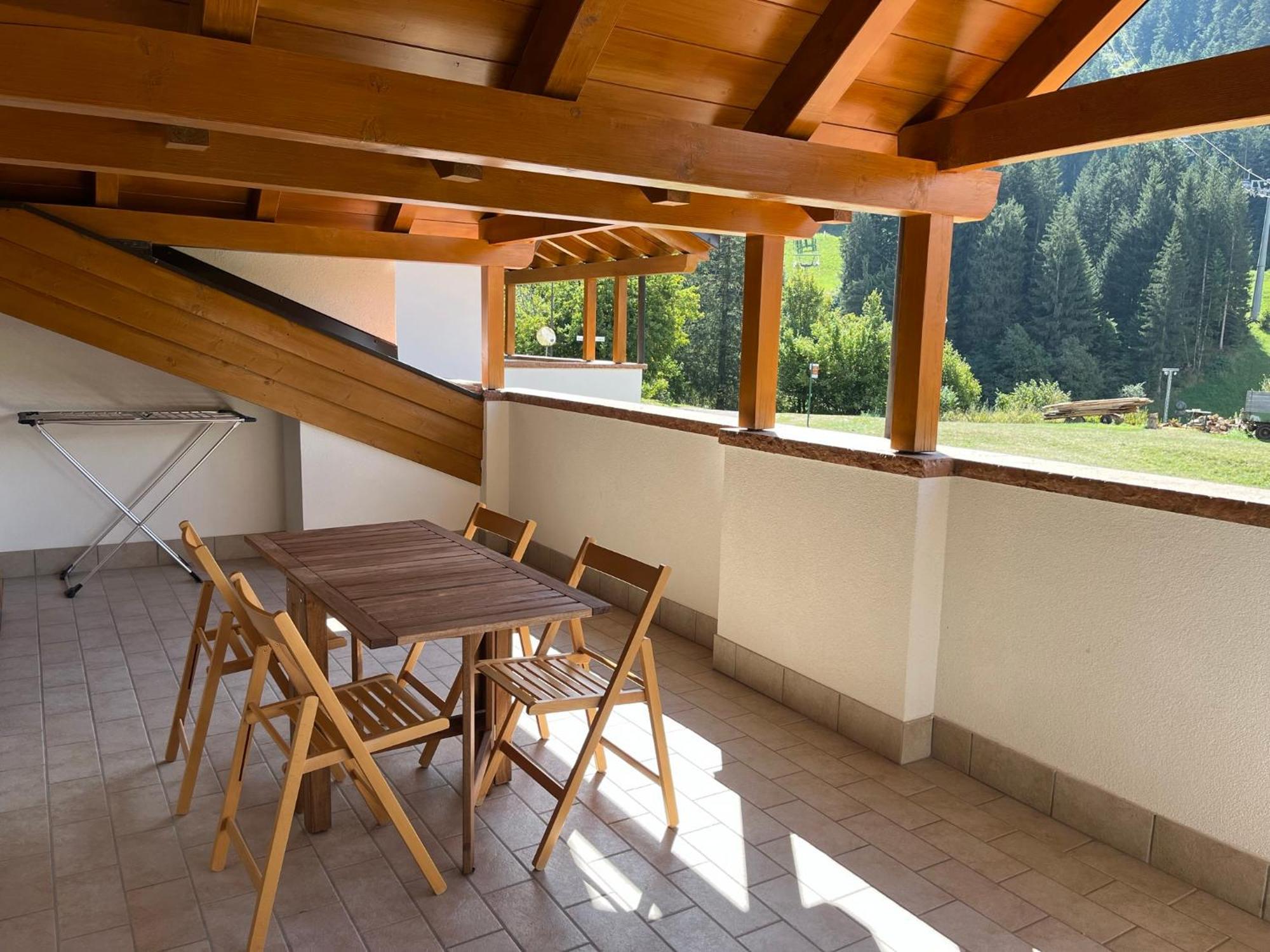Апартаменты Attico In Legno Ad Андало Экстерьер фото